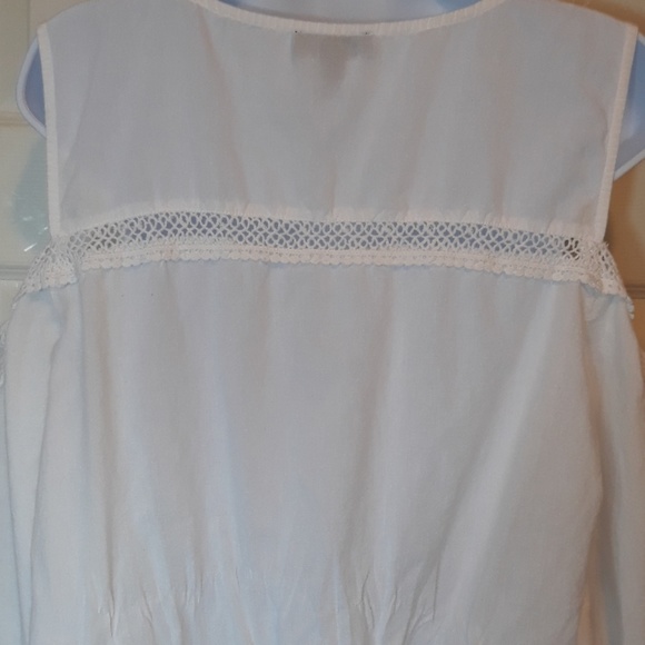 Jessica Simpson top. - Picture 5 of 7